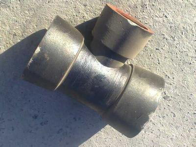 老房子七里河铸铁管下水漏水怎么处理